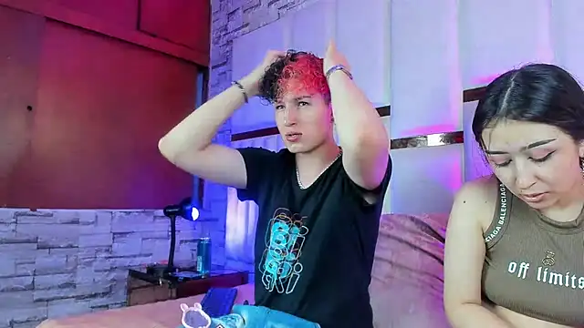 Snapshot of ANLLELOAndANGELA chatting on November 13, 2025, 6:29 pm ANLLELOAndANGELA online show from November 13, 2025, 6:29 pm