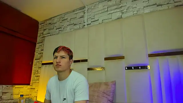 Snapshot of ANLLELOAndANGELA chatting on February 9, 2026, 3:49 pm ANLLELOAndANGELA online show from February 9, 2026, 3:49 pm