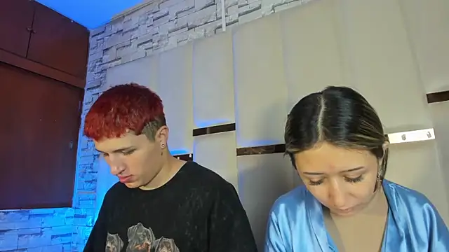 Snapshot of ANLLELOAndANGELA chatting on March 3, 2026, 4:02 pm ANLLELOAndANGELA online show from March 3, 2026, 4:02 pm