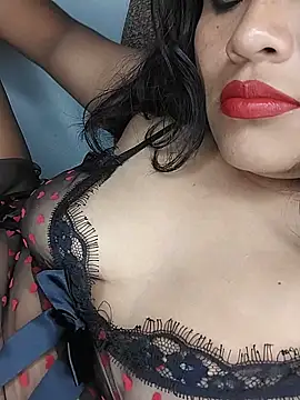 Karin 39 online show from May 16, 2026, 3:58 am