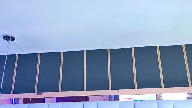 IrissBloom online show from January 7, 2026, 7:05 pm