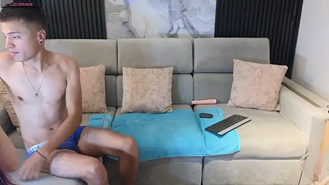 Snapshot of afrodita_aares chatting on November 1, 2025, 8:11 pm afrodita aares online show from November 1, 2025, 8:11 pm