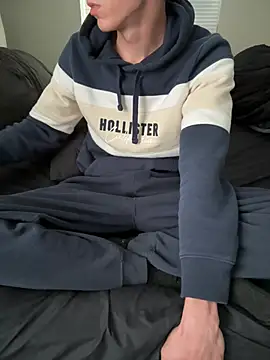 Snapshot of gymratforyouu chatting on February 17, 2026, 9:54 pm gymratforyouu online show from February 17, 2026, 9:54 pm