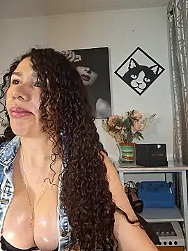 Snapshot of Lina_444 chatting on January 18, 2026, 11:52 pm Lina 444 online show from January 18, 2026, 11:52 pm