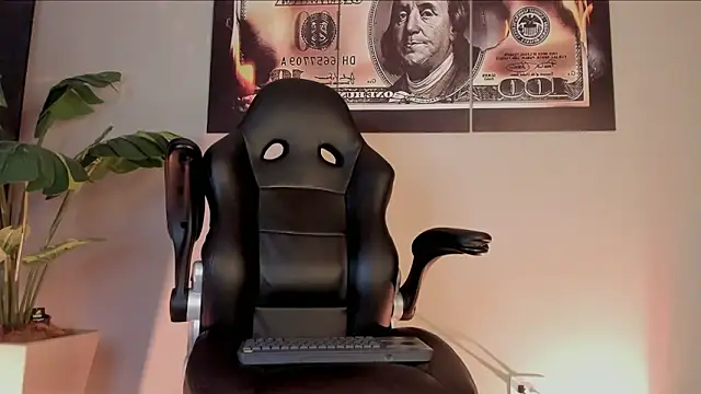 Snapshot of chrizmacgregor chatting on February 3, 2026, 3:26 am chrizmacgregor online show from February 3, 2026, 3:26 am