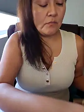 Snapshot of sw33th3art chatting on September 30, 2025, 7:52 pm sw33th3art online show from September 30, 2025, 7:52 pm