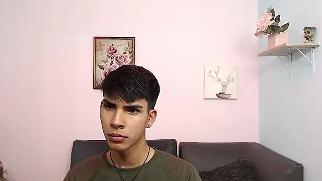 David 925  online show from October 14, 2025, 4:46 am