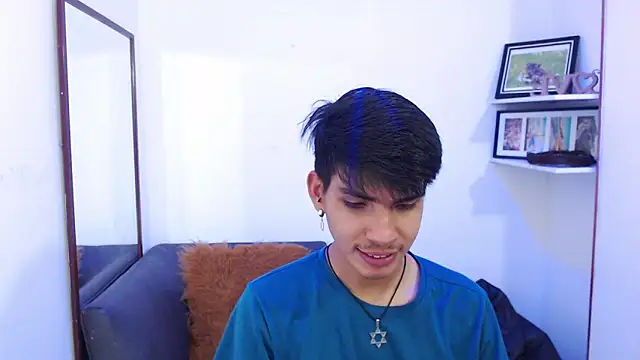 David 925  online show from November 4, 2025, 4:11 am