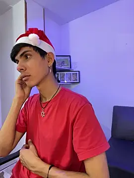 David 925  online show from December 4, 2025, 5:39 am