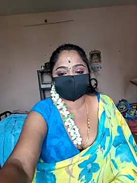 queendivya online show from May 22, 2026, 7:04 am