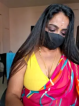 queendivya online show from July 6, 2026, 5:26 am