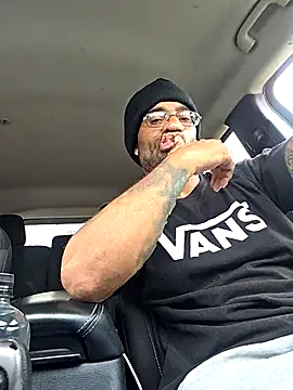 Justahungdad online show from September 23, 2025, 9:29 pm