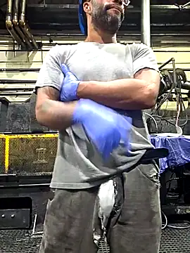 Justahungdad online show from October 7, 2025, 11:18 am