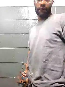 Justahungdad online show from October 27, 2025, 4:11 pm