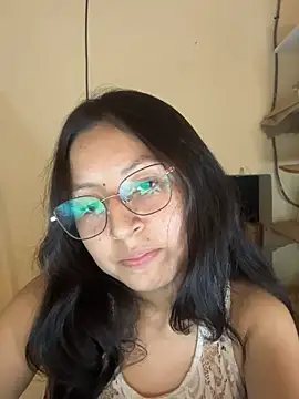 Noamilk online show from February 4, 2026, 1:11 am