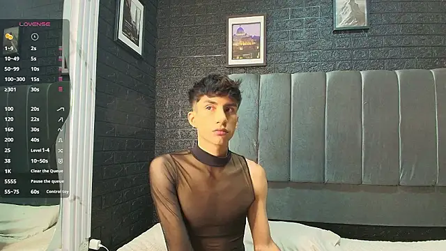 Snapshot of Erick_Velveth chatting on February 1, 2026, 6:01 am Erick Velveth online show from February 1, 2026, 6:01 am