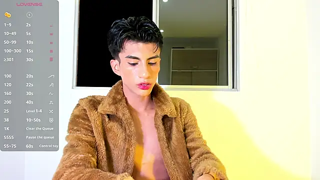 Erick Velveth online show from May 11, 2026, 5:35 am