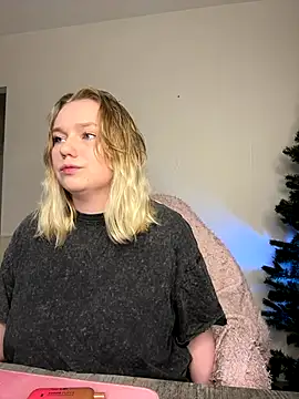 lame cat online show from December 14, 2025, 1:00 am