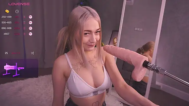 Blow Star online show from December 19, 2025, 6:53 am