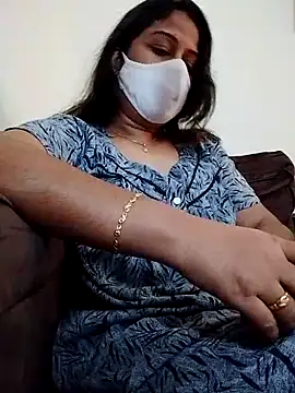 Snapshot of TAMIL_AMMUSRI chatting on October 27, 2025, 7:23 am TAMIL AMMUSRI online show from October 27, 2025, 7:23 am