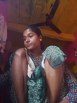 Snapshot of Hot_reshmaji chatting on November 5, 2025, 2:44 am Hot reshmaji online show from November 5, 2025, 2:44 am