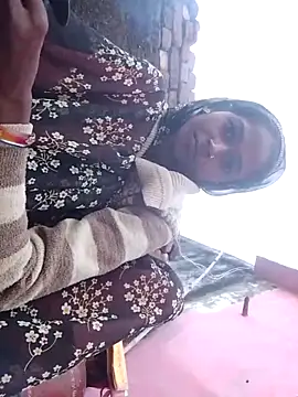 Snapshot of Hot_reshmaji chatting on November 30, 2025, 1:31 am Hot reshmaji online show from November 30, 2025, 1:31 am