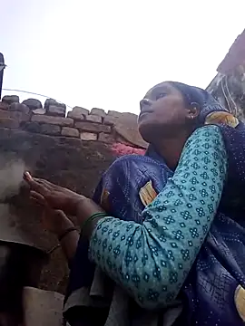 Snapshot of Hot_reshmaji chatting on January 14, 2026, 3:56 am Hot reshmaji online show from January 14, 2026, 3:56 am