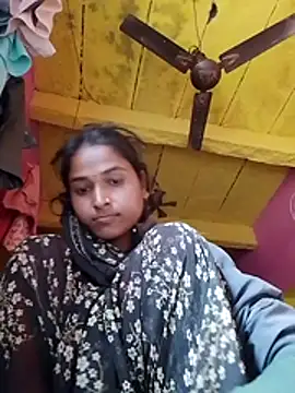 Snapshot of Hot_reshmaji chatting on February 19, 2026, 3:02 am Hot reshmaji online show from February 19, 2026, 3:02 am