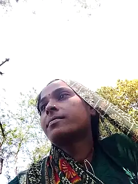 Snapshot of Hot_reshmaji chatting on March 3, 2026, 7:58 am Hot reshmaji online show from March 3, 2026, 7:58 am