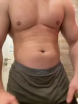 Snapshot of Magic-love1 chatting on January 15, 2026, 8:41 am Magic-love1 online show from January 15, 2026, 8:41 am