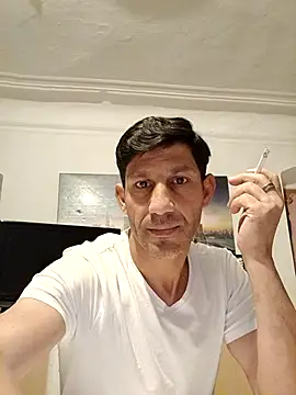 Snapshot of Casianantoonnio chatting on December 2, 2025, 10:38 pm Casianantoonnio online show from December 2, 2025, 10:38 pm