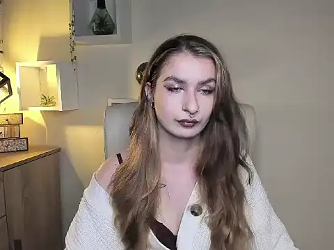 NinaBlond1 online show from November 20, 2025, 6:35 am