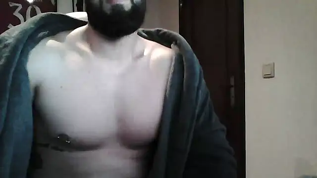 yourfantasy777 online show from May 10, 2026, 1:33 am