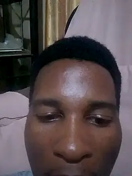 Snapshot of sparrowzy chatting on October 17, 2025, 6:21 pm sparrowzy online show from October 17, 2025, 6:21 pm