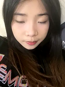 -Tania- online show from October 28, 2025, 9:02 am