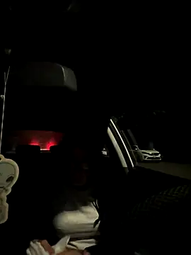 Snapshot of Rileyxxx69 chatting on September 22, 2025, 4:14 am Rileyxxx69 online show from September 22, 2025, 4:14 am