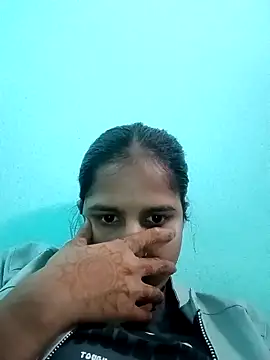 Snapshot of soni_megwal chatting on February 26, 2026, 3:05 am soni megwal online show from February 26, 2026, 3:05 am