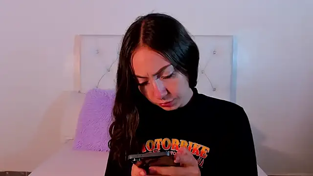 Snapshot of LaiaColliinss chatting on October 9, 2025, 5:11 pm LaiaColliinss online show from October 9, 2025, 5:11 pm