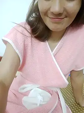 phuongxinhxan online show from November 14, 2025, 1:43 pm