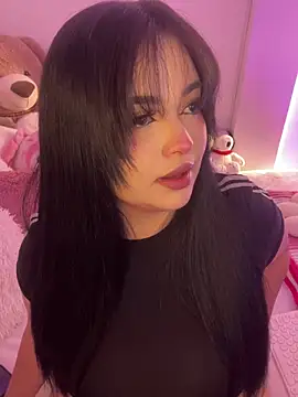 Snapshot of Mericute_ chatting on February 15, 2026, 1:46 am Mericute online show from February 15, 2026, 1:46 am