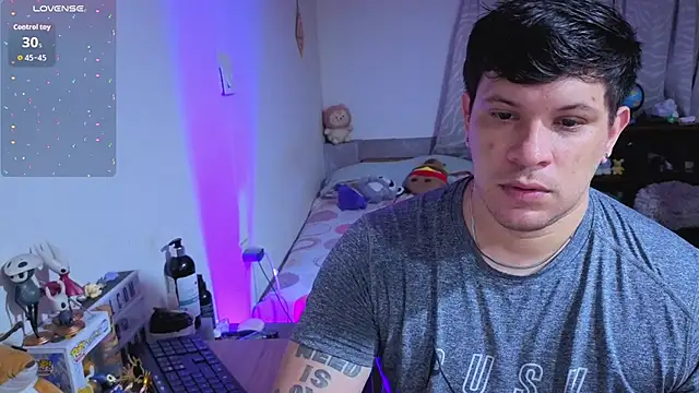 Snapshot of ryden_01 chatting on February 19, 2026, 11:34 pm ryden 01 online show from February 19, 2026, 11:34 pm