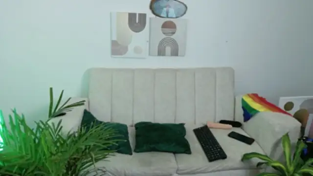 dirty feelena online show from October 29, 2025, 6:53 pm