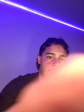 Snapshot of SexyBOy_2217 chatting on October 6, 2025, 1:52 pm SexyBOy 2217 online show from October 6, 2025, 1:52 pm