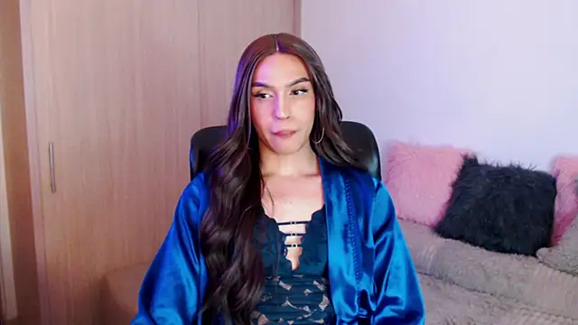 SamaraSilex online show from October 20, 2025, 2:45 am