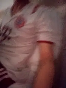 Snapshot of Kiin_Slutty chatting on January 8, 2026, 2:25 am Kiin Slutty online show from January 8, 2026, 2:25 am