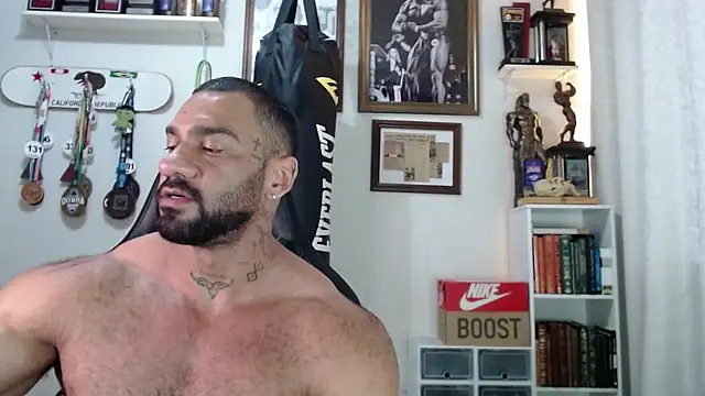 Snapshot of henryhadesflirt chatting on November 13, 2025, 6:07 pm henryhadesflirt online show from November 13, 2025, 6:07 pm