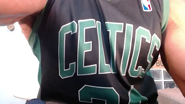 Snapshot of henryhadesflirt chatting on December 16, 2025, 2:00 pm henryhadesflirt online show from December 16, 2025, 2:00 pm