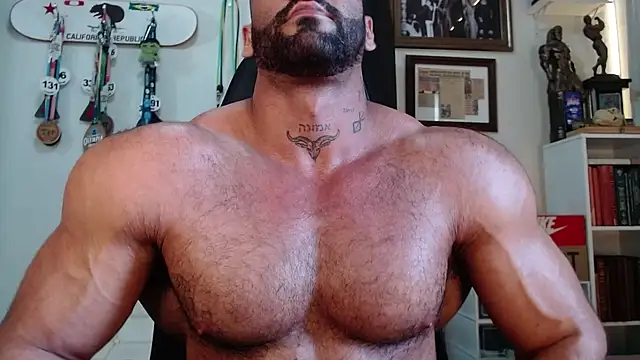 Snapshot of henryhadesflirt chatting on January 14, 2026, 6:24 pm henryhadesflirt online show from January 14, 2026, 6:24 pm