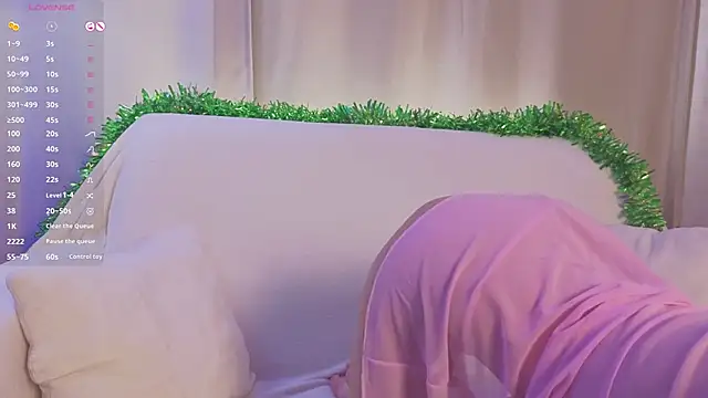 Snapshot of blooming_rosee chatting on January 12, 2026, 6:51 am blooming rosee online show from January 12, 2026, 6:51 am