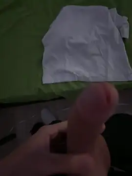 Snapshot of ynskingsex chatting on September 19, 2025, 11:27 pm ynskingsex online show from September 19, 2025, 11:27 pm